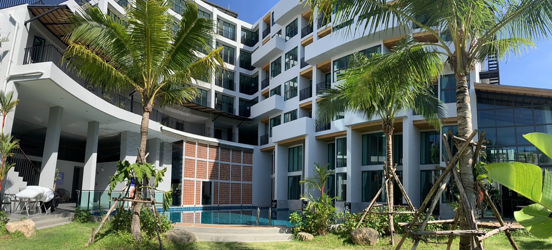 Atom Phuket Hotel