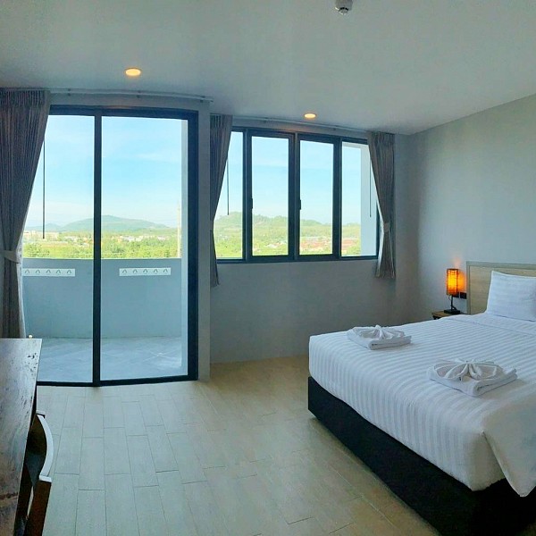 Deluxe with view double room